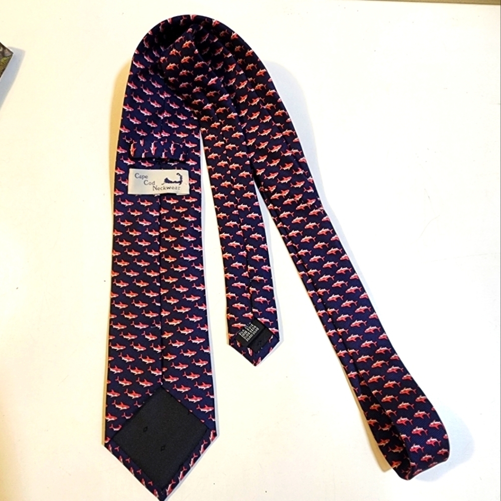 CAPE COD Neckwear 100% Silk SHARK print tie